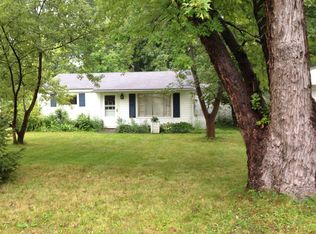 12774 Samuel Dr, Mantua, OH