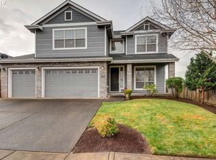 690 June Dr, Molalla, OR 97038