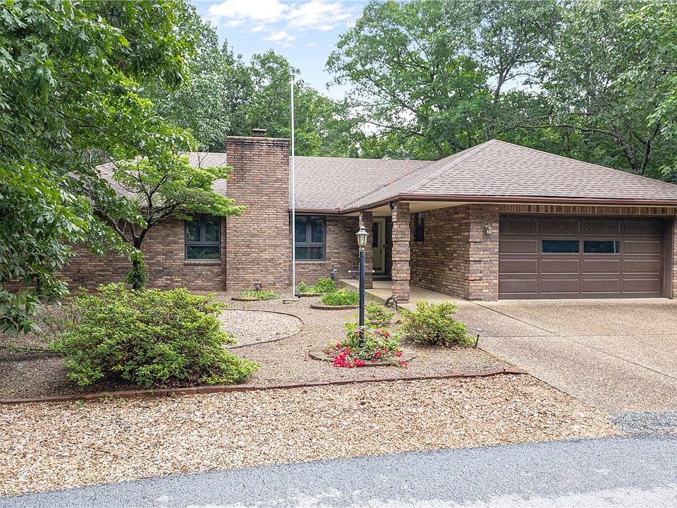 1st image of 3 Islay Cir