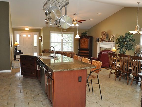 5th image of 5655 Cherry Hill Dr