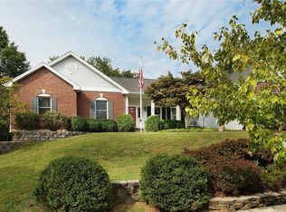203 Cobblefield Ct, Ballwin, MO