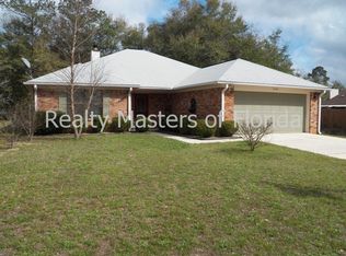 5104 Westport Dr, Milton, FL 32570