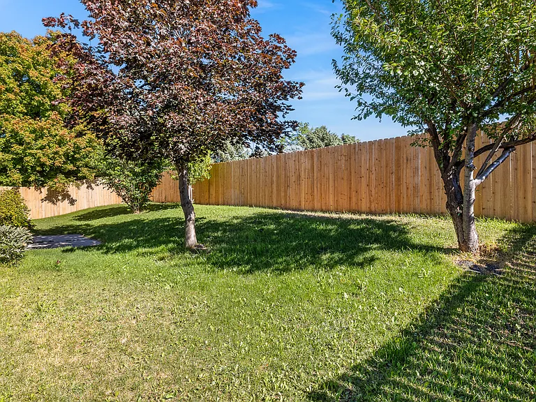 303 W Avenue K — Photo 8