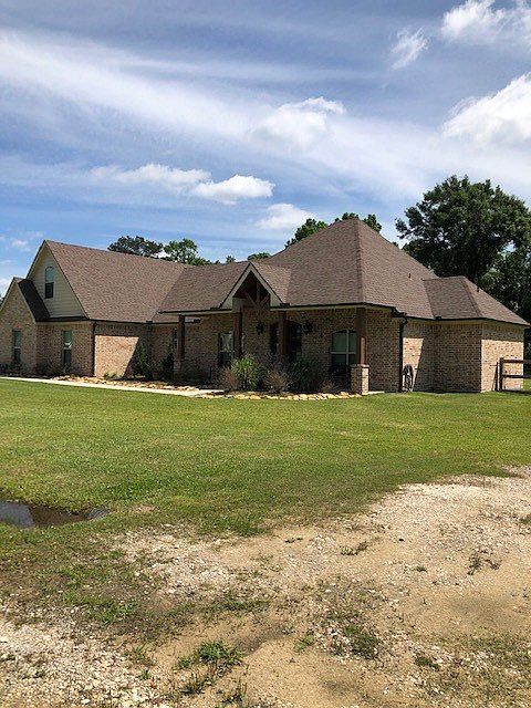 2nd image of 4670 Thacker Dr