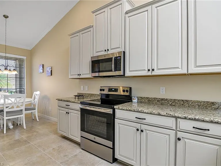9440 Benvenuto Ct #3-204 — Photo 23
