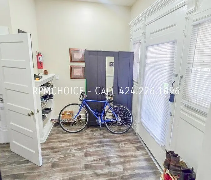 2301 Scarff St — Photo 3