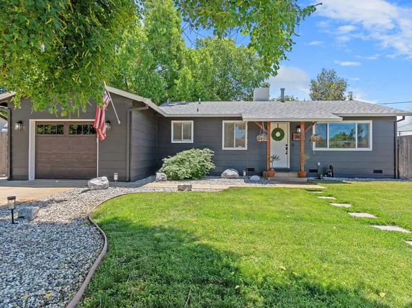 2109 Galaxy Way, Redding, CA 96002