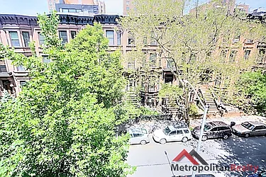 Rented by Metropolitan Realty