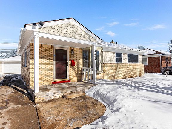 2nd image of 3804 S Longmeadow Rd