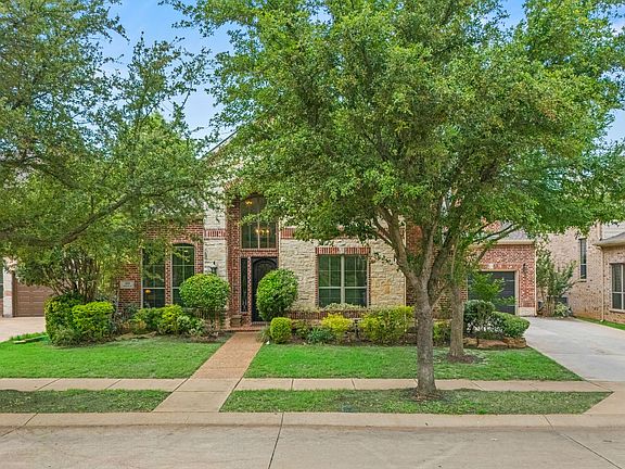 2nd image of 959 Terrace Dr