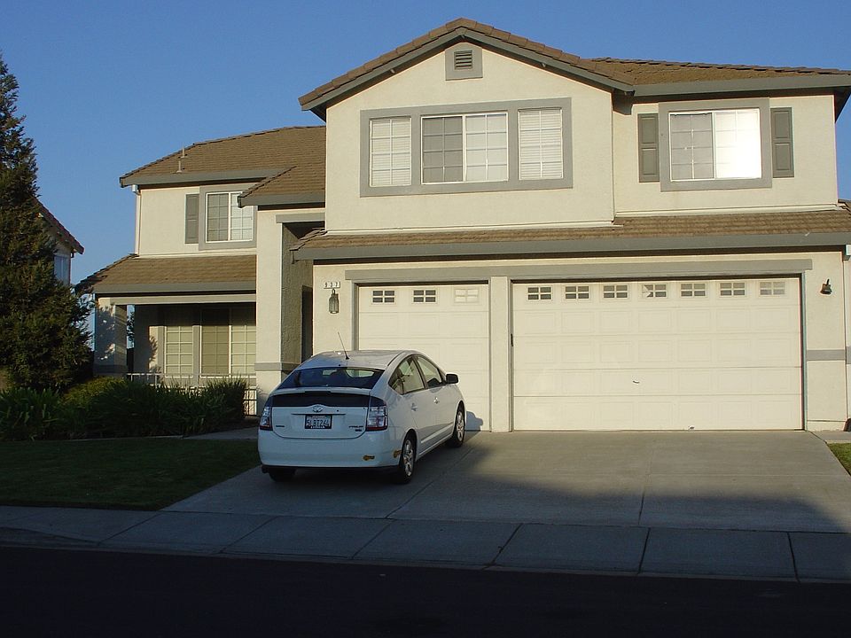 1st image of 937 Mimosa Dr