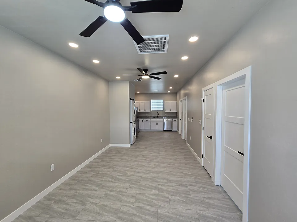 1325 W Speedway Blvd #2
