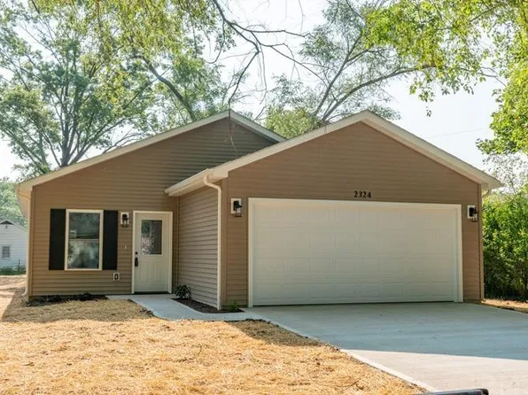 2324 Stark Ave, Elkhart, IN 46517