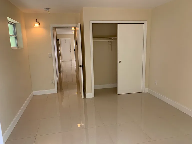 1511 NE 117th St #4 — Photo 7