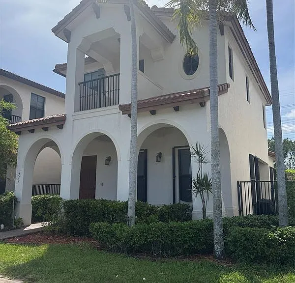 3730 NW 84th Way #HOUSE — Photo 1