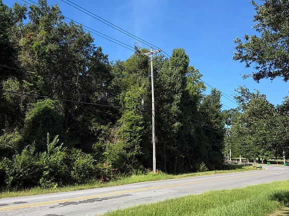 3rd image of 8120 Daisy Vestry Rd