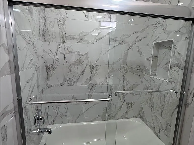 1207 N Columbus Ave #102 — Photo 10