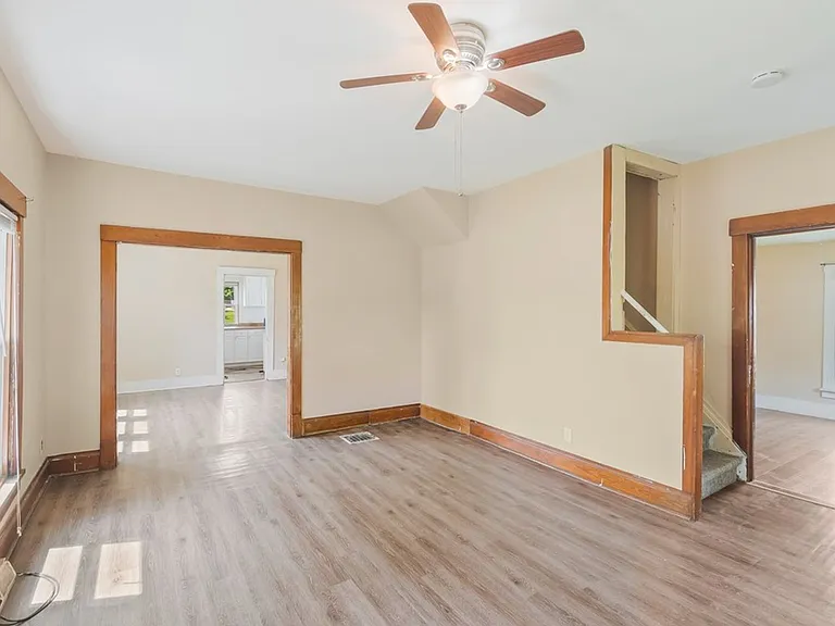 1421 Tremont St — Photo 3