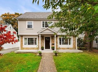 16 Blithedale St, Newton, MA 02460