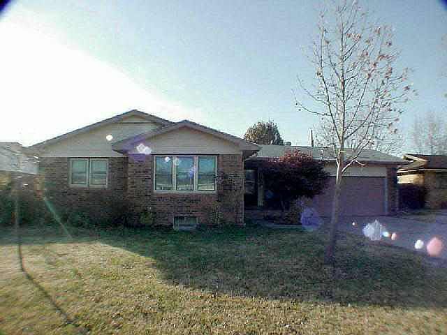 1st image of 1325 S Parkridge Dr