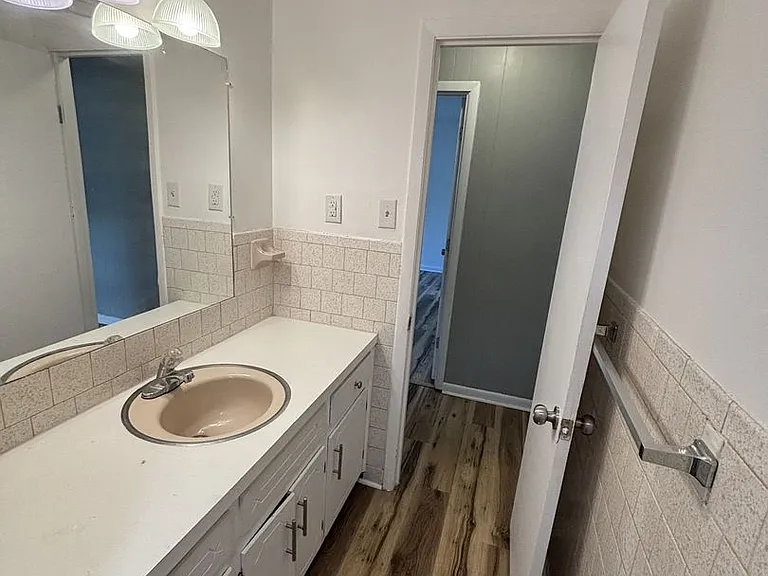 143 Roy Webb Rd — Photo 5