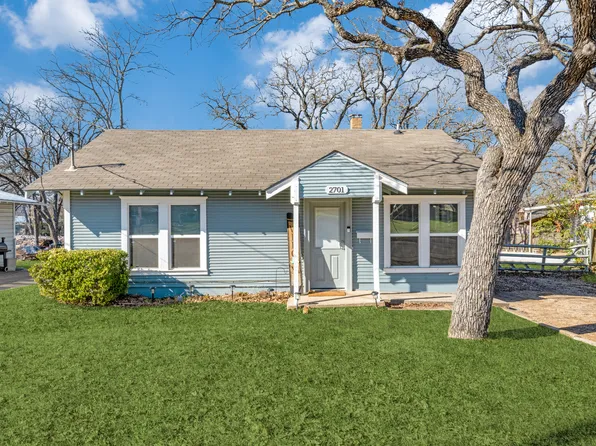 2701 N Locust St, Denton, TX 76209