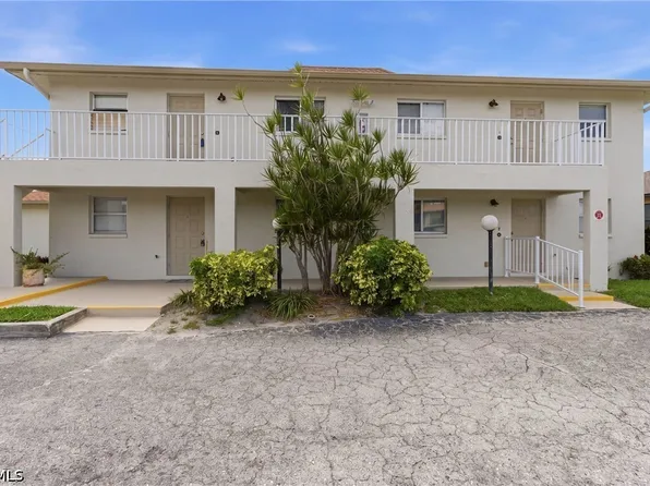 4718 SE 5th Ave APT 9, Cape Coral, FL 33904