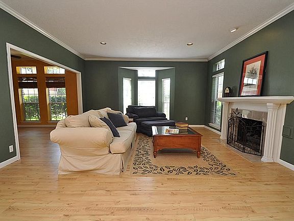 4th image of 1103 Copperwood Ct