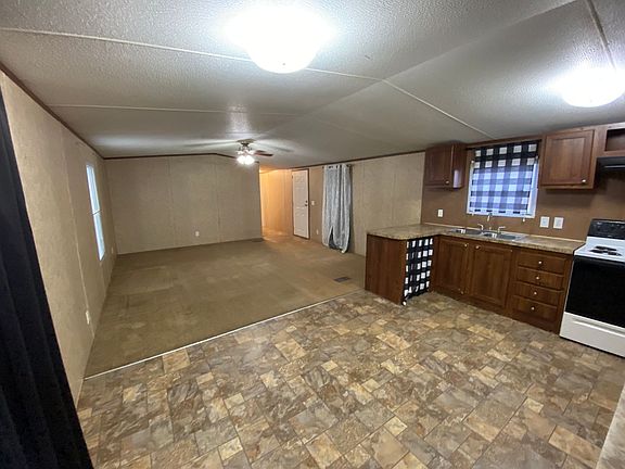 2nd image of 92 Private Road 178