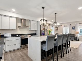 169 W 9th St, South Boston, MA 02127