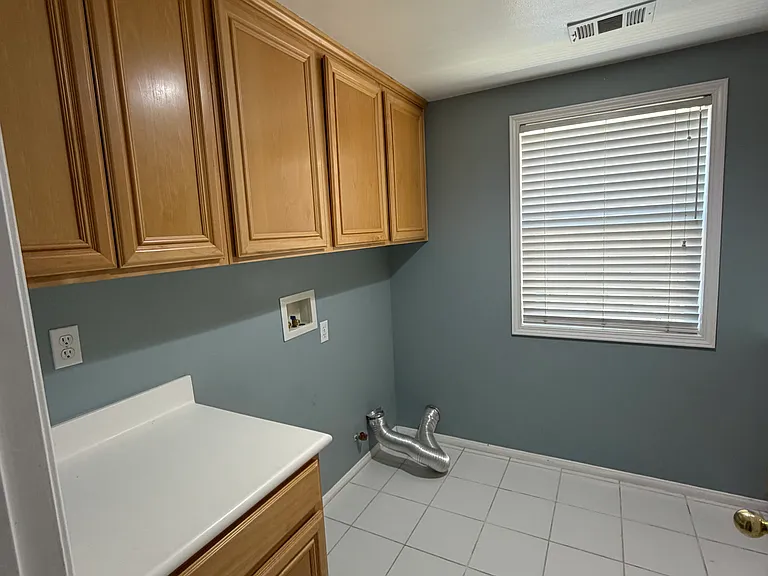 4647 W Avenue J13 — Photo 11