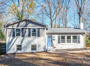4035 Sheffield Dr, Charlotte, NC 28205