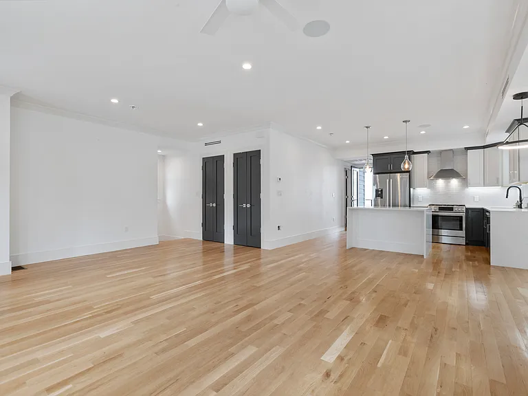 10 Hallet St #1 — Photo 13