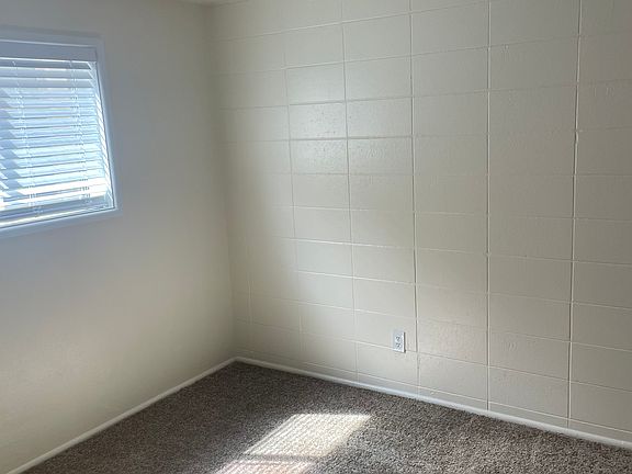 4th image of 1350 Charnelton St APT 2