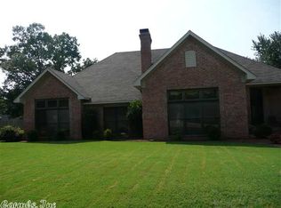 1085 Cambridge Ct, Benton, AR 72019