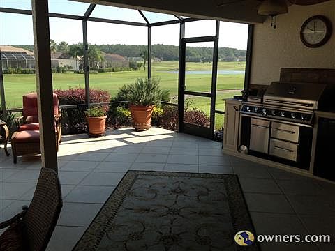 Rest of Lanai with a great view