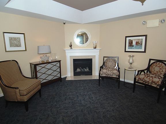 5th image of 2607 Chapel Lake Dr APT 209
