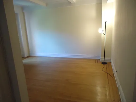 Rented by null | media 8