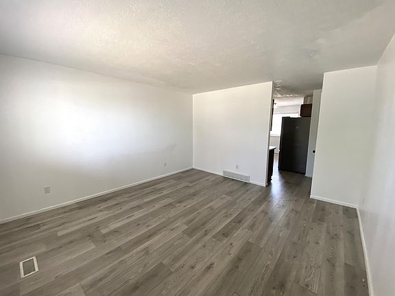 3rd image of 1741 W 6020 S
