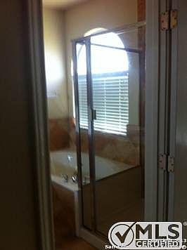 4th image of 2616 Cloverbrook Ln