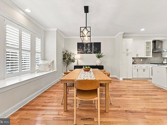 4th image of 184 Cricket Ave