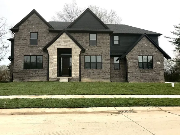 897 Kimberly Ct, Troy, MI 48098