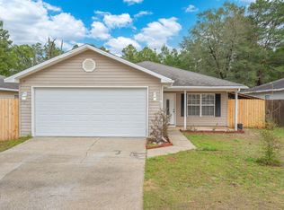 5249 Kervin Rd, Crestview, FL 32539