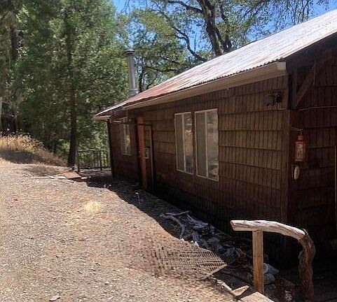 2nd image of 2231 Mad River Rd
