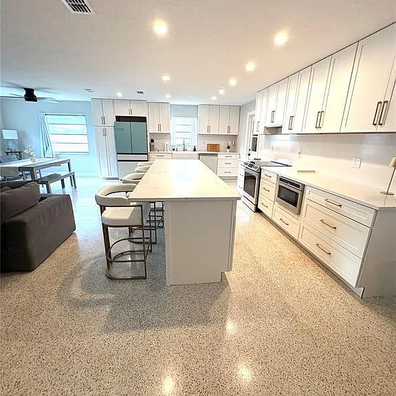 4704 Telfair Dr — Photo 6