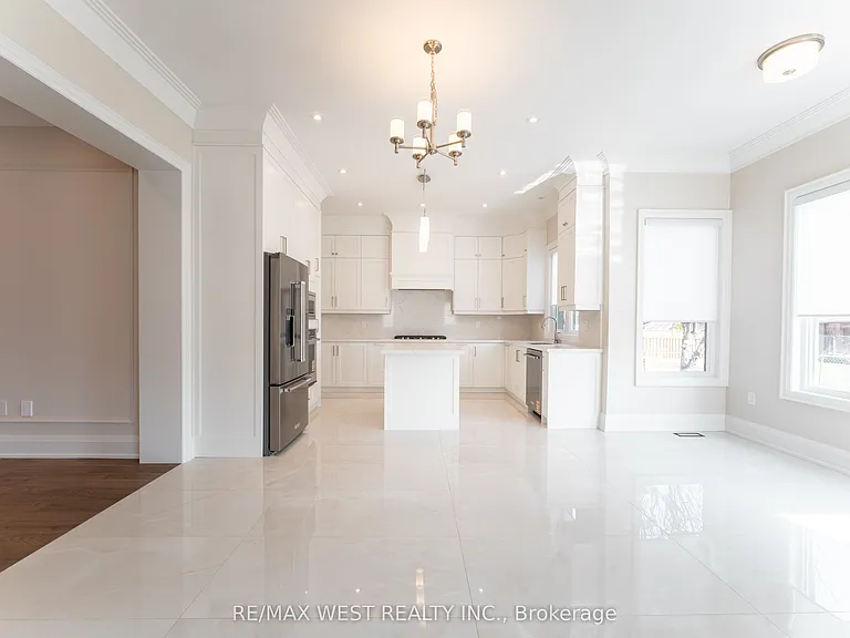 119 Jay St — Photo 14