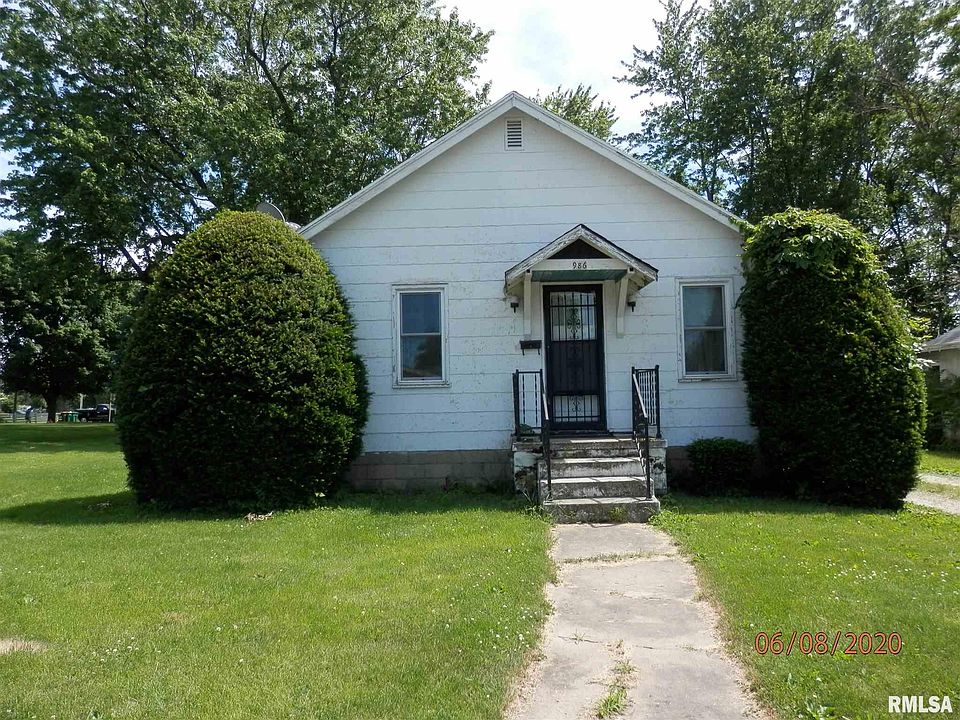 1st image of 986 W Berrien St