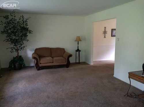 5th image of 1316 Wagon Wheel Ln