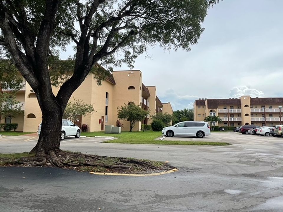 2nd image of 2741 N Pine Island Rd APT 104