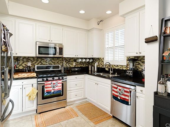5th image of 12825 City Dr Unit 105